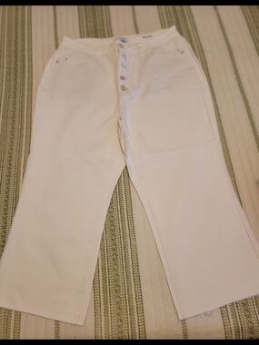 Judy Blue Women’s White High-Rise Wide-Leg Cropped Jeans